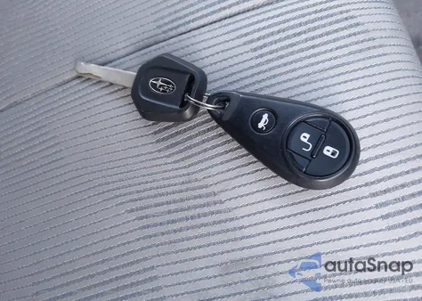 2010 Subaru Forester 2.5X z USA, uszkodzony, nr VIN JF2SH6AC2AH753465